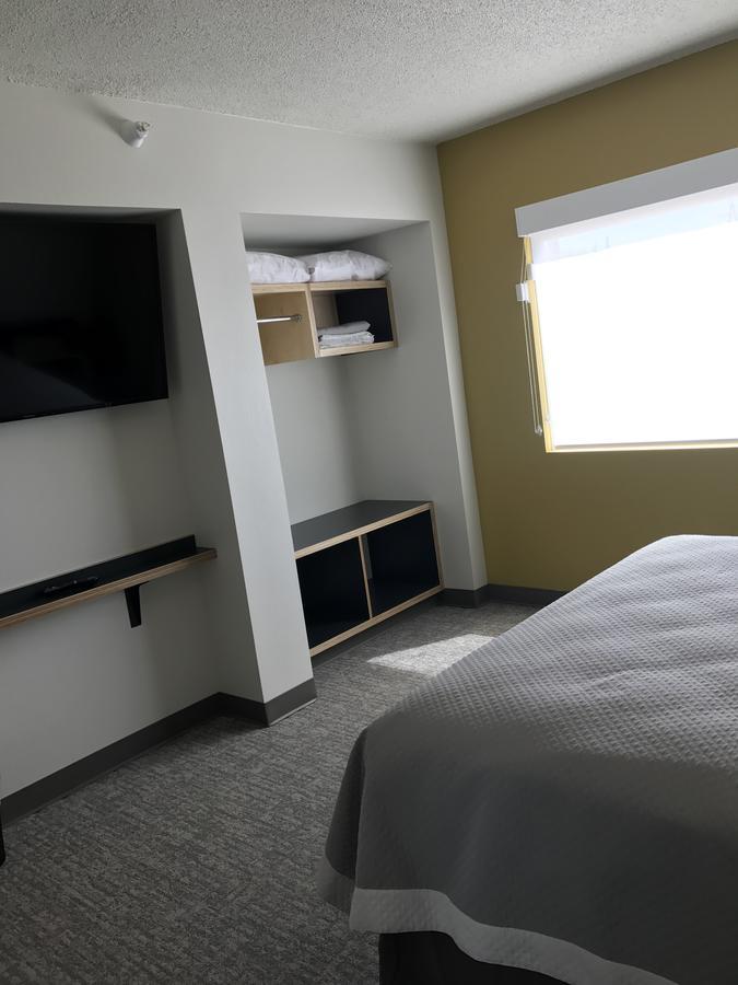 The Nest Hotel ラピッドシティ エクステリア 写真